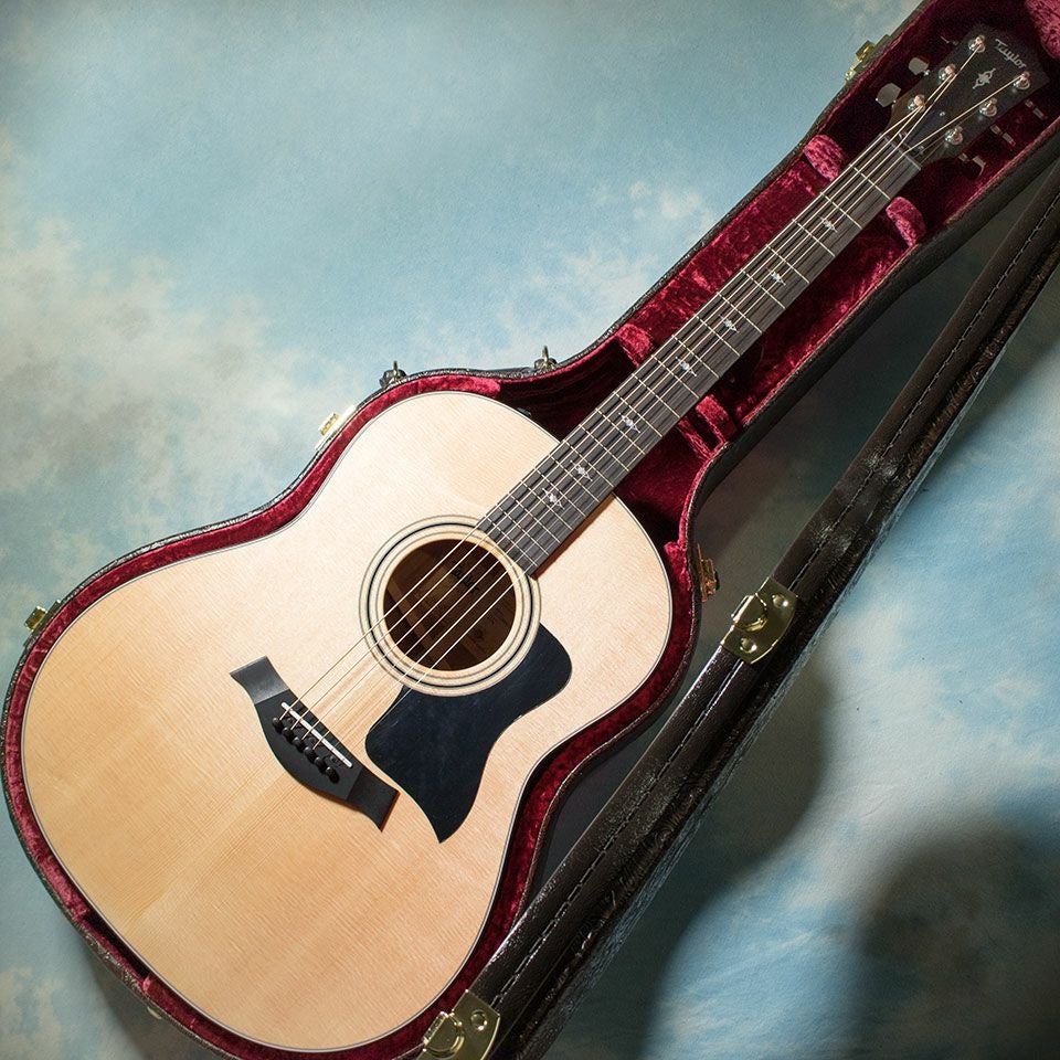 Taylor 317e V-class アコースティックギター ハードケース Grand Pacific Taylor Deluxe Western Floral Hardshell Guitar Case