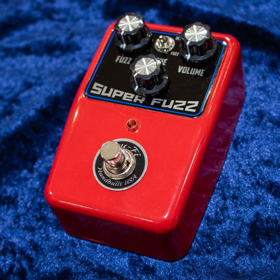 希少！LOUD&PROUD THE FUZZ BOX　GERMA 宮地楽器 アンプ・エフェクター | 宮地楽器 ららぽーと立川立飛店 公式